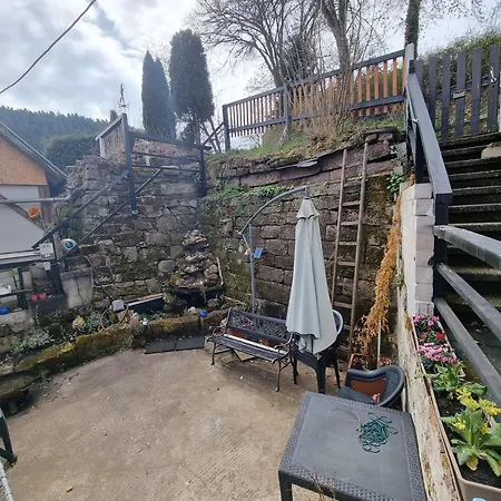 Tal-eck Nyaraló